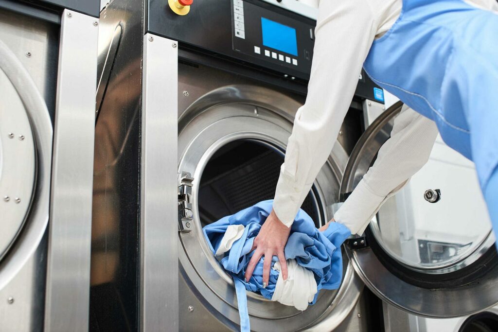 Dry Cleaner Job in USA with Visa Sponsorship